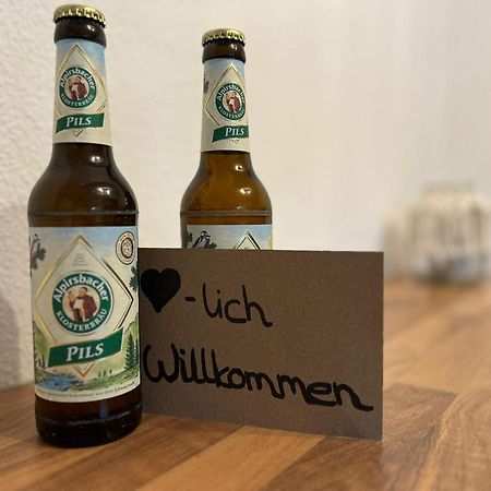 Ferienwohnung Am Wiesenrain 拜尔斯布龙 外观 照片