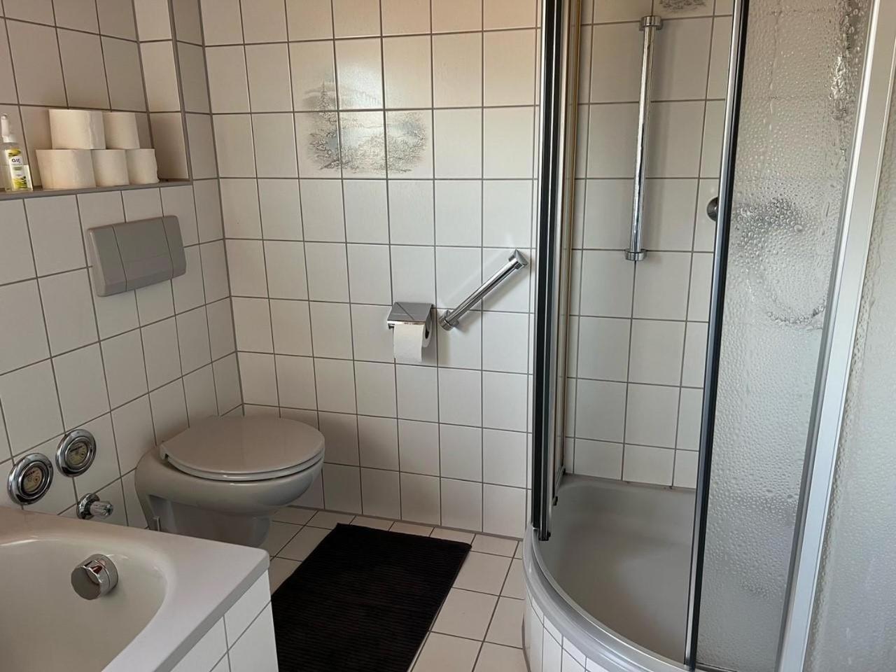 Ferienwohnung Am Wiesenrain 拜尔斯布龙 外观 照片